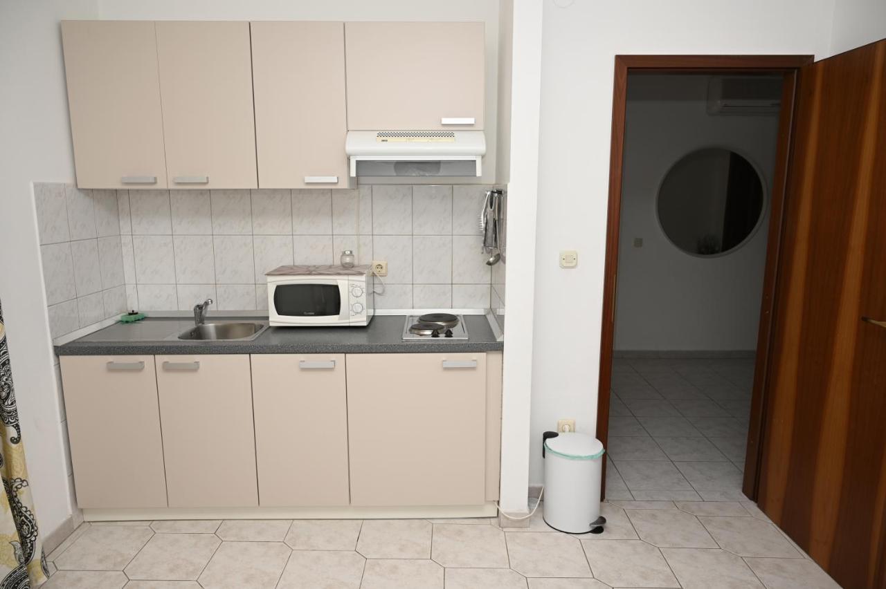 Apartments "Sea View" Miki & Ivana Bol Dış mekan fotoğraf